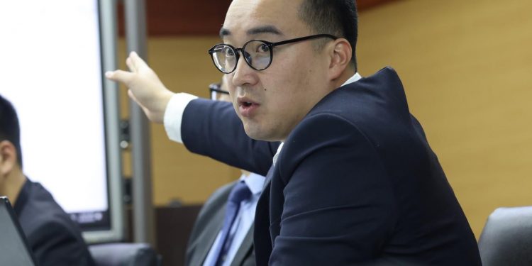 Ц.Бат-Эрдэнэ: Хөгжлийн банкны өмчлөлд шилжүүлсэн үл хөдлөх хөрөнгөөс 22-ыг 3.3 тэрбум төгрөгөөр худалдан борлуулаад байна