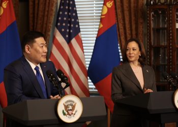 ЕРӨНХИЙ САЙД Л.ОЮУН-ЭРДЭНЭ АМЕРИКИЙН НЭГДСЭН УЛСЫН ДЭД ЕРӨНХИЙЛӨГЧ КАМАЛА ХАРРИСТАЙ АЛБАН ЁСНЫ ХЭЛЭЛЦЭЭ ХИЙЛЭЭ