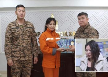 ХҮМҮҮЖИГЧ Ч.БАТТУУЛ “БИ АРГАДЪЯ” ШҮЛГИЙН НОМОО ГАРГАЖЭЭ