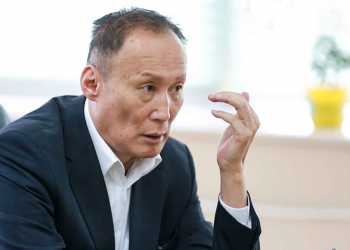 Б.ЖАРГАЛСАЙХАН: ОРОН НУТГААС ГИШҮҮДИЙГ БӨӨНӨӨР НЬ АВЧИРЧ “САНАЛ ӨГӨӨРЭЙ” ГЭЖ БАЙНА