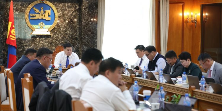 Газрын тос боловсруулах үйлдвэрийн EPC-04 багцын ажлыг эхлүүлж, үйлдвэрийг 2027 онд ашиглалтад оруулахыг Ерөнхий сайд үүрэг болголоо