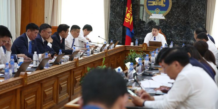 Монгол Улсын 2024 оны төсвийн төслийг УИХ-д өргөн барина