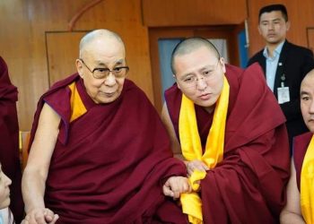 Лхаарамба Д.Жавзандорж: Сургаал номлолыг нь судалж итгэл сүсэг, учир шалтгааны үүднээс шашин шүтэх хэрэгтэй