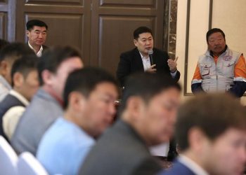 Улсын төсвөөр авто зам барихад ашиглах элс, хайрга, дайргыг 5000 дахин хямдрууллаа