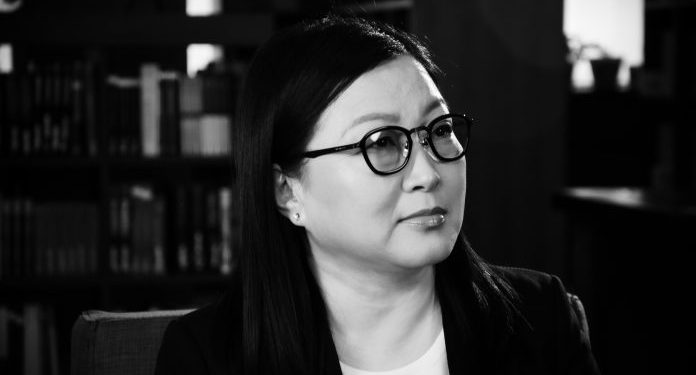 С.Даваасүрэн: “Баялгийн хараал”, “Голланд өвчин” зэргээс зайлсхийх арга нь хүндээ хөрөнгө оруулах