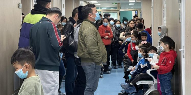 Ерөнхийлөгчийн зөвлөх Т.Мөнхсайханы санаачилсан “Эрүүл зүрх” төсөлд 15000 орчим хүүхэд хамрагдаж, 13%-д нь зүрхний эмгэг өөрчлөлт илэрчээ