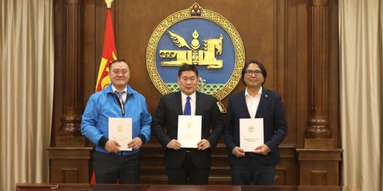 2024 оны сонгууль улстөрийн тэмцэл биш мөнгөний дайн болж байна