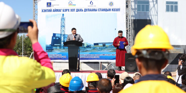 Ерөнхий сайд Л.Оюун-Эрдэнэ Хэнтий аймаг, Бэрх тосгонд Дулааны станцын нээлтэд оролцлоо