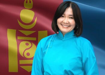 Л.Мөнхбаясгалан УИХ-ын сонгуулийн өмнөхөн нэрээ сольжээ