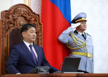 У.Хүрэлсүх: Өнгөрснийг үнэлж дүгнэхдээ эдүгээчлэх, нам, улс төрийн үзэмжээр хандах, туйлшрах нэн осолтой