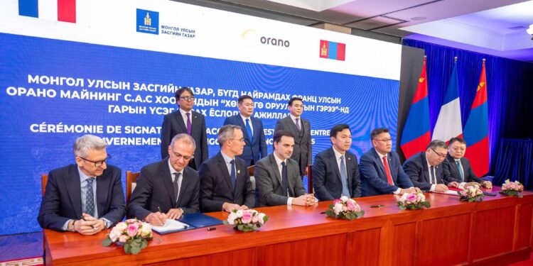 Монгол Улс Франц Улстай ураны төсөлд хамтран ажиллах хөрөнгө оруулалтын гэрээнд гарын үсэг зурлаа
