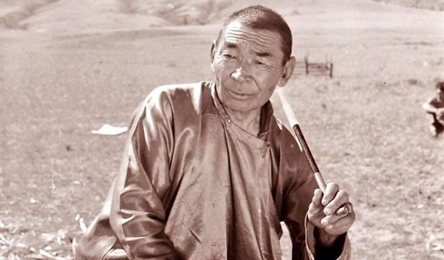 БУРХАНЫ УРЛАСАН ХУУР БУЮУ НЯМЫН ДАГИЙРАНЗ