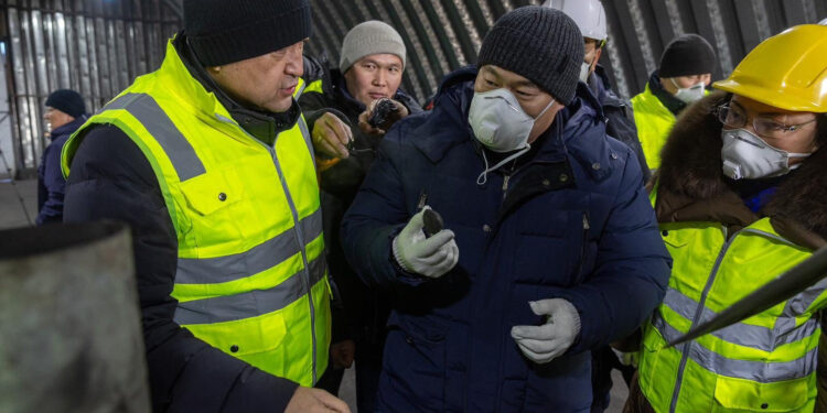 Утаа, түгжрэл зэрэг нийслэлийн асуудлыг шийдэхийн төлөө Ерөнхий сайдын Шуурхай штаб ковидын үе шиг ажиллана