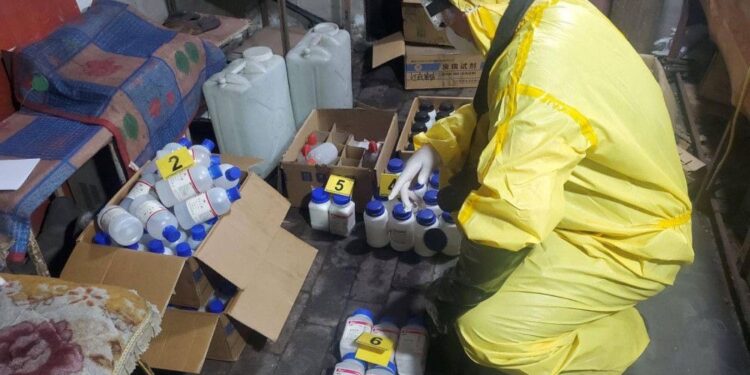 Химийн хорт бодисыг тусгай зөвшөөрөлгүйгээр ашигласан үйлдлийг илрүүлэн шалгаж шүүхэд шилжүүллээ