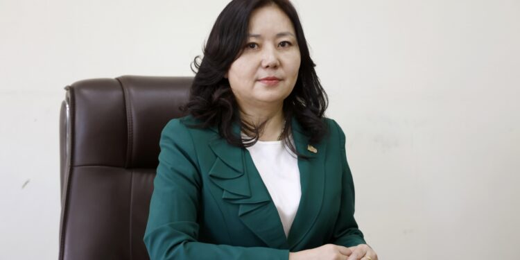 Б.Алимаа: 100 жилийн өмнө төгрөгийг гүйлгээнд гаргасан нь улсын тусгаар тогтнолын дайтай үнэ цэнтэй юм