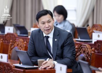 Эрүүл мэндийн салбарт сүүлийн арван сарын турш хийгдсэн “ОНЦЛОХ” ажлууд