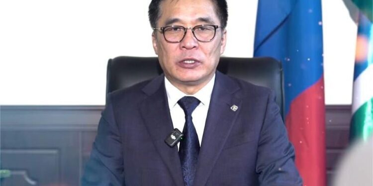 Женкогийн дараачийн улс төр нь Байгаль орчны сайдаар саяхан томилогдсон Батын Батбаатарыг Ерөнхийлөгчийн сонгуульд нэр дэвшүүлэх тохироо