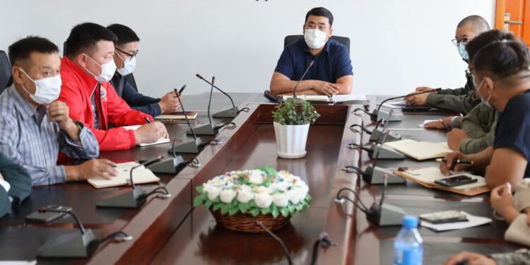 Хөвсгөлд 24 настай И амиа алдаж, 34 хүний шинжилгээнээс 22 нь эерэг гарчээ