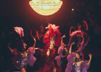 Т.Ариунаа дуусашгүй эрч хүчтэй, дахин давтагдашгүй, гал цогтой дуучин юм аа…