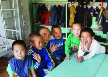 Зургаан настын зовлон: Малчин сурагч