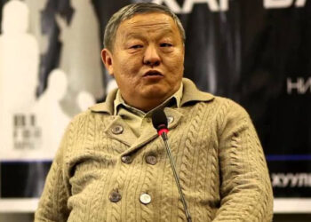 ЯЛСАН НЬ ТҮҮХЭЭ ЗОХИОДОГ