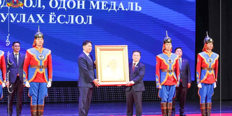 МОНГОЛ УЛСЫН ЕРӨНХИЙЛӨГЧ УХНААГИЙН ХҮРЭЛСҮХ ХАН-УУЛ ДҮҮРГИЙН ИРГЭДТЭЙ УУЛЗЛАА