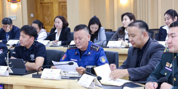 ХАН-УУЛ ДҮҮРГИЙН ДЭРГЭДЭХ БАЙГУУЛЛАГУУДЫН УДИРДАХ АЖИЛТНЫ ШУУРХАЙ ЗӨВЛӨГӨӨН ЗОХИОН БАЙГУУЛАГДЛАА