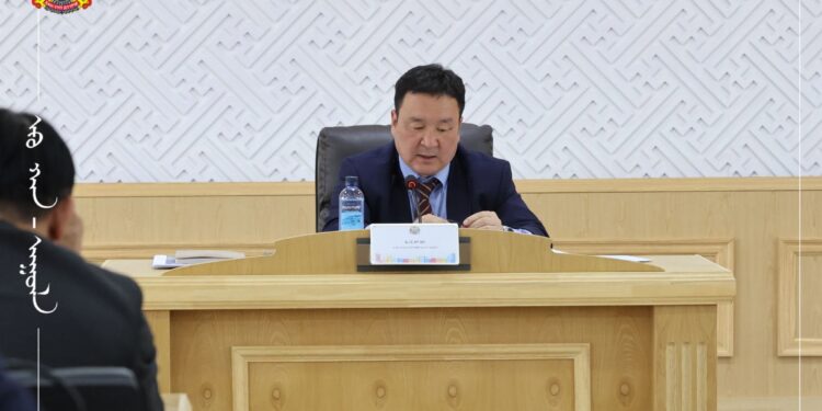 ХАН-УУЛ ДҮҮРГИЙН ДЭРГЭДЭХ БАЙГУУЛЛАГУУДЫН УДИРДАХ АЖИЛТНЫ ШУУРХАЙ ЗӨВЛӨГӨӨН ЗОХИОН БАЙГУУЛАГДЛАА