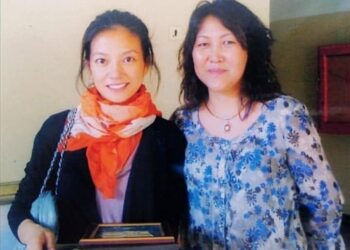 Нэрт жүжигчин Вики Чжао Вэй /Vicki Zhao Wei/ зураач Ганцацралыг зорьж иржээ