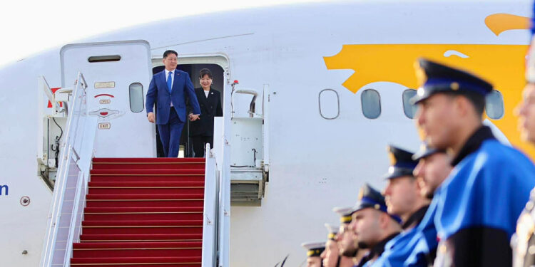 Ерөнхийлөгч, УИХ-ын дарга, Ерөнхий сайд, Гадаад харилцааны сайд нар 2027 онд 30 айлчлал хийх нь ээ