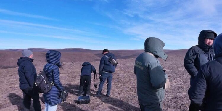 НӨМРӨГИЙН ОРЧИМД СУДАЛГАА ХИЙЖ, ДЭЭЖ ЦУГЛУУЛЛАА