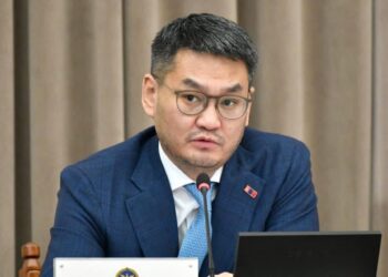 Ө.Шижир: Жил бүр 20 орчим их наяд төгрөг улсын төсвөөс гадуур захиран зарцуулагдаж байна